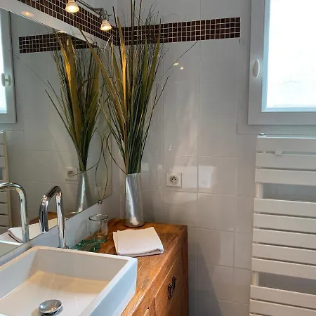 Standing 55m2 - Terrasse Sud, Parking, Wifi Apartment *